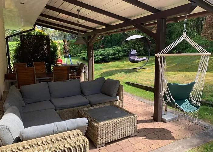 Willa Raduszka Hotel *